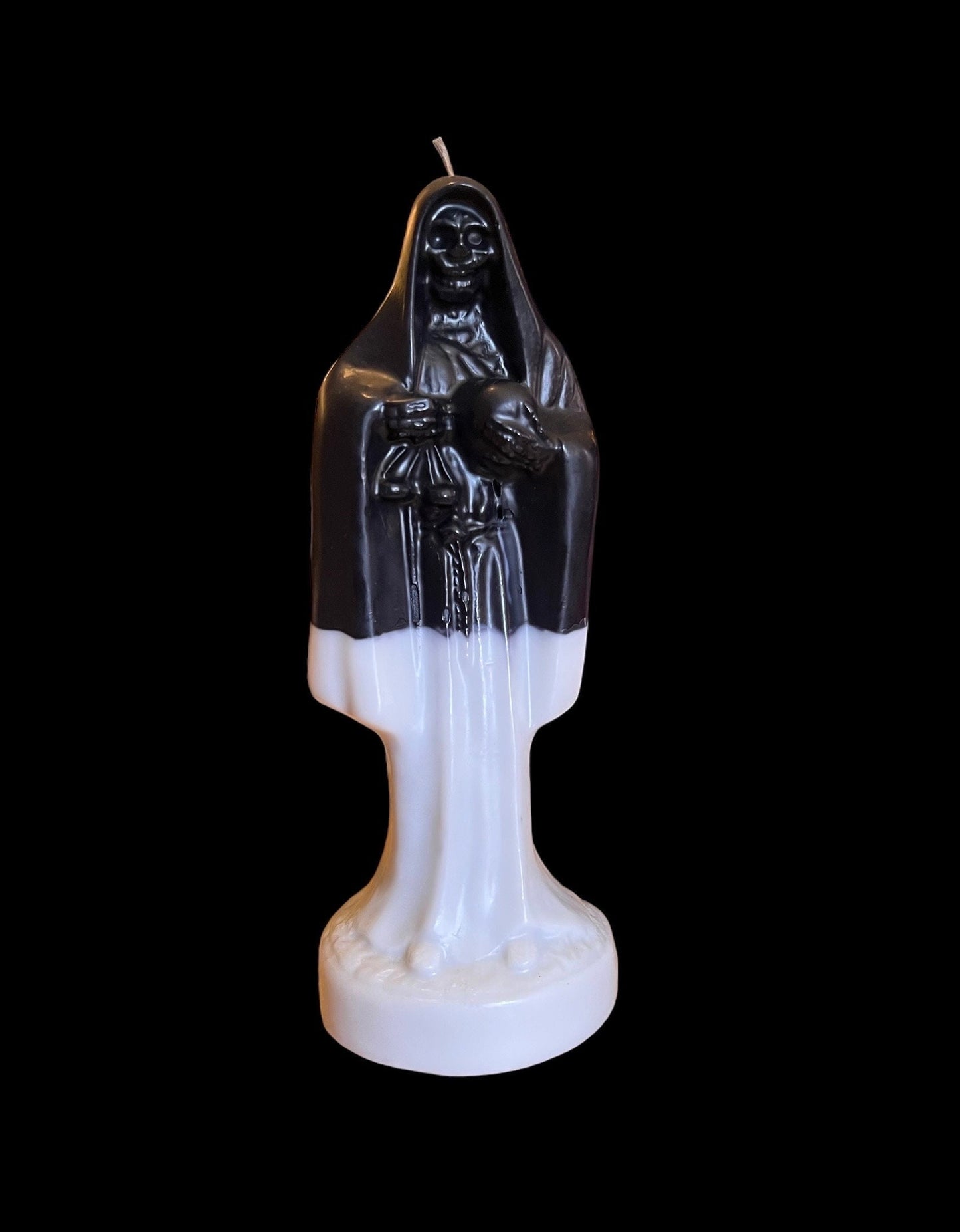 Santa Muerte Negra y Blanca Candle + Uncrossing + Descruzar + Cleansing + Get Rid of Negativity + Quita Maldicion + Break Hexes + Protection