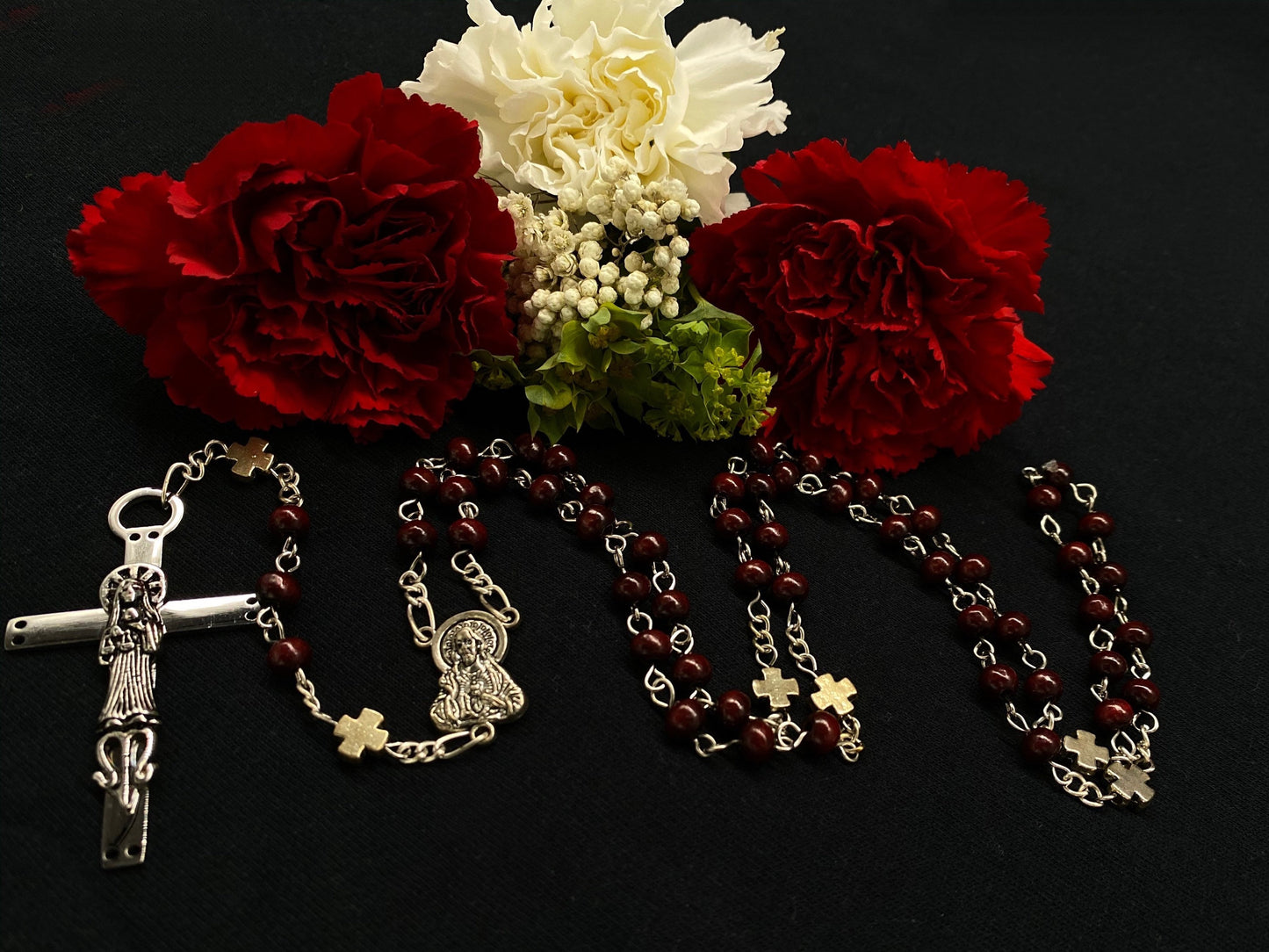 Santa Muerte Roja Rosary with Red Wood Beads & Santa Muerte Cross + Blessed + Sterling Silver Plated Chain + Handcrafted + Rosario
