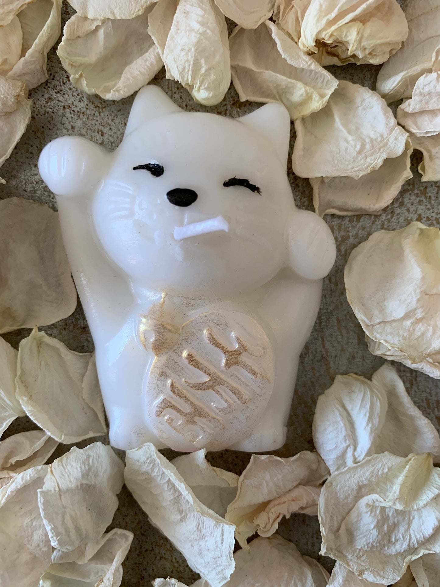 Lucky Cat Candle + Maneki-neko