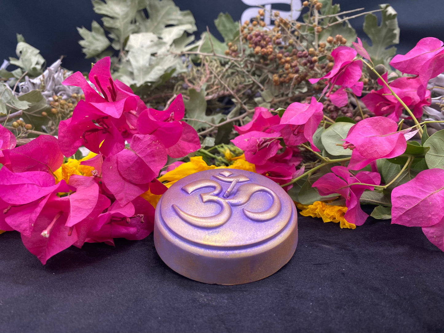Ohm Candle + Hindu Spirit Guides