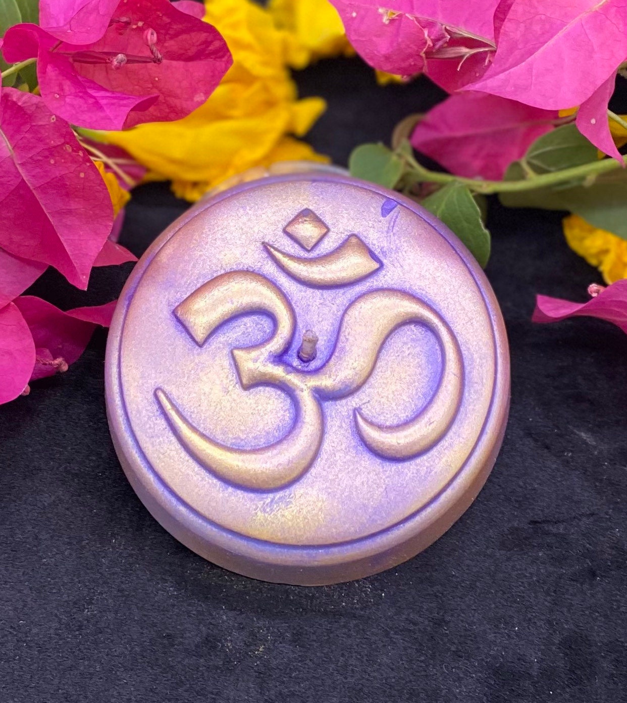Ohm Candle + Hindu Spirit Guides