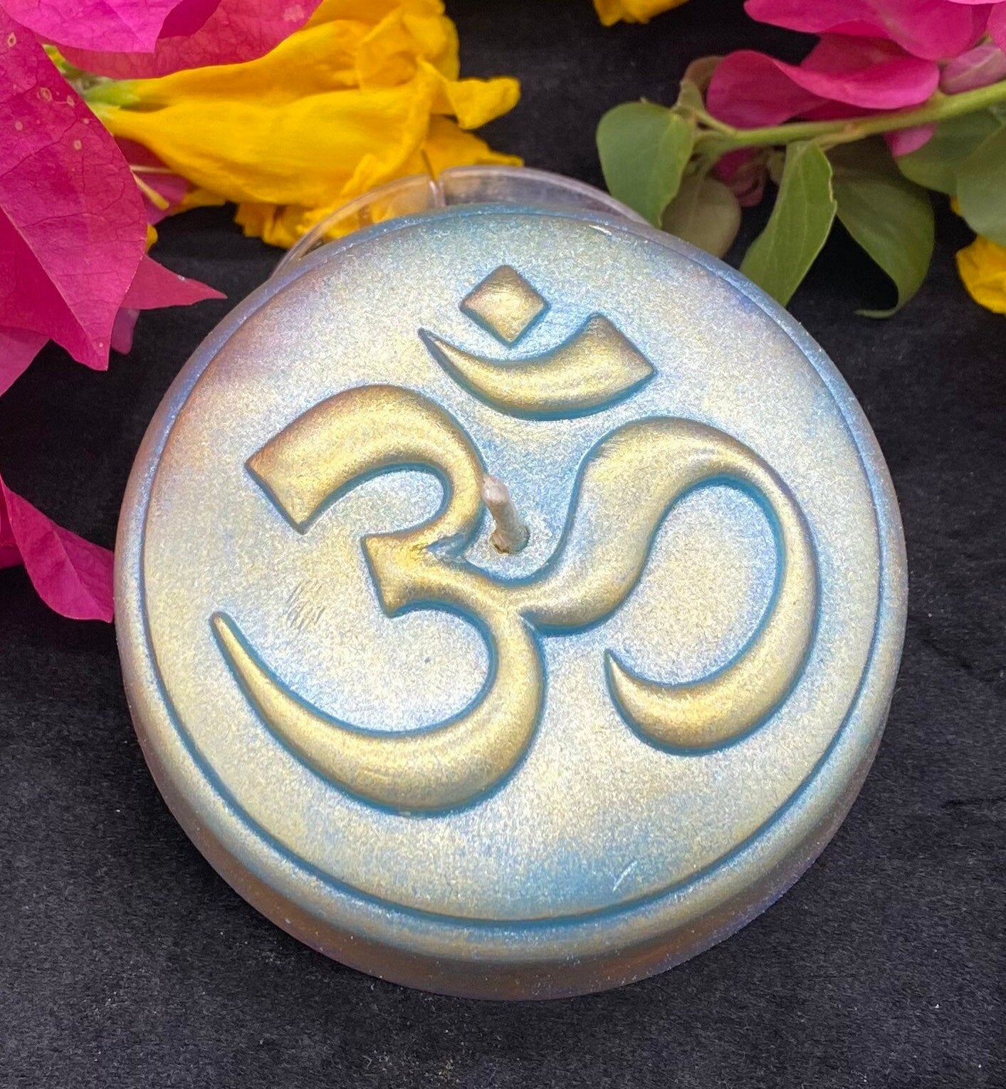 Ohm Candle + Hindu Spirit Guides