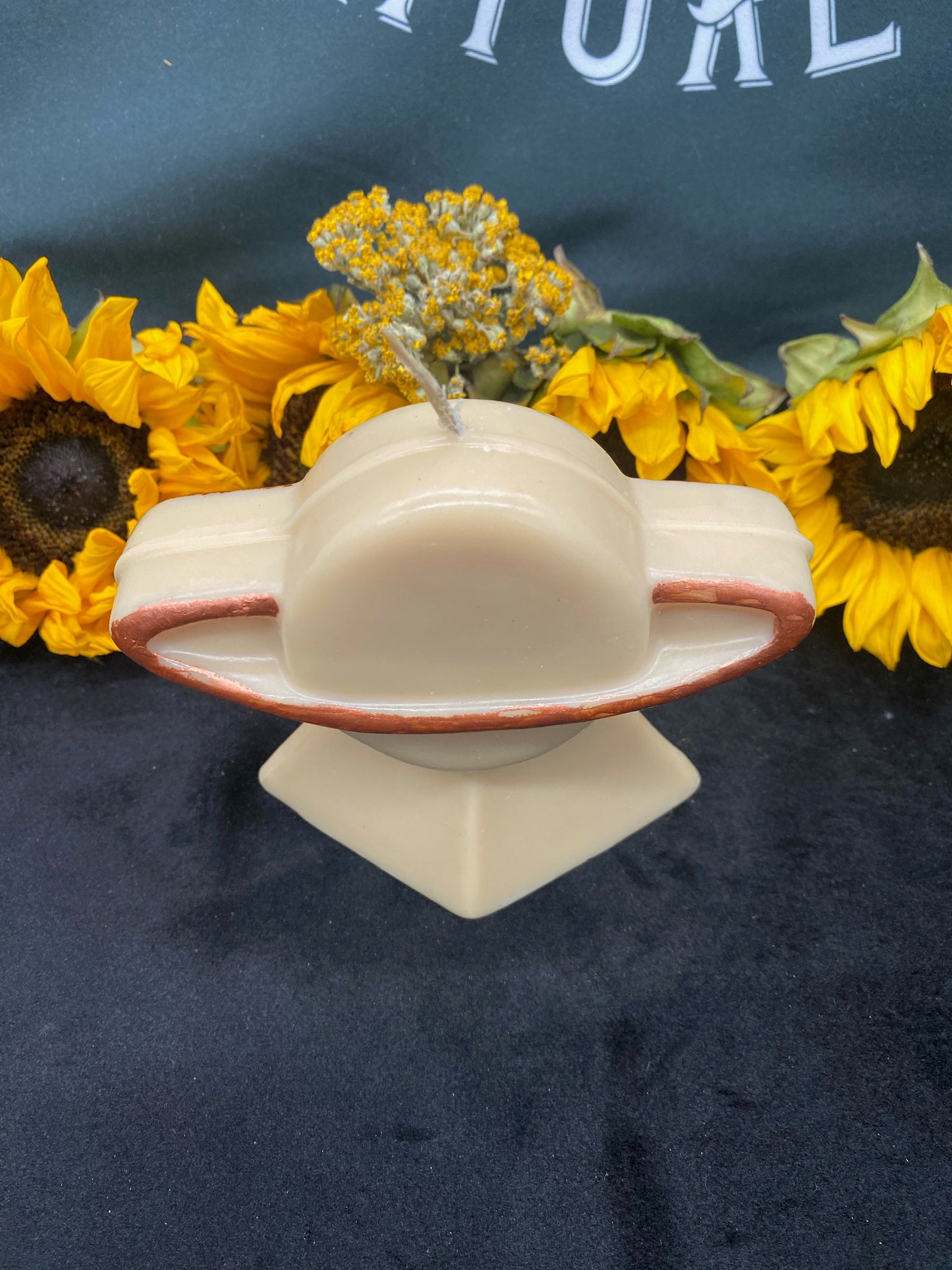 Saturn Candle + Protection + Justice + Banking + Financial Investments + Real Estate + Binding + Restriction + Neutralize Hexes + Capricorn