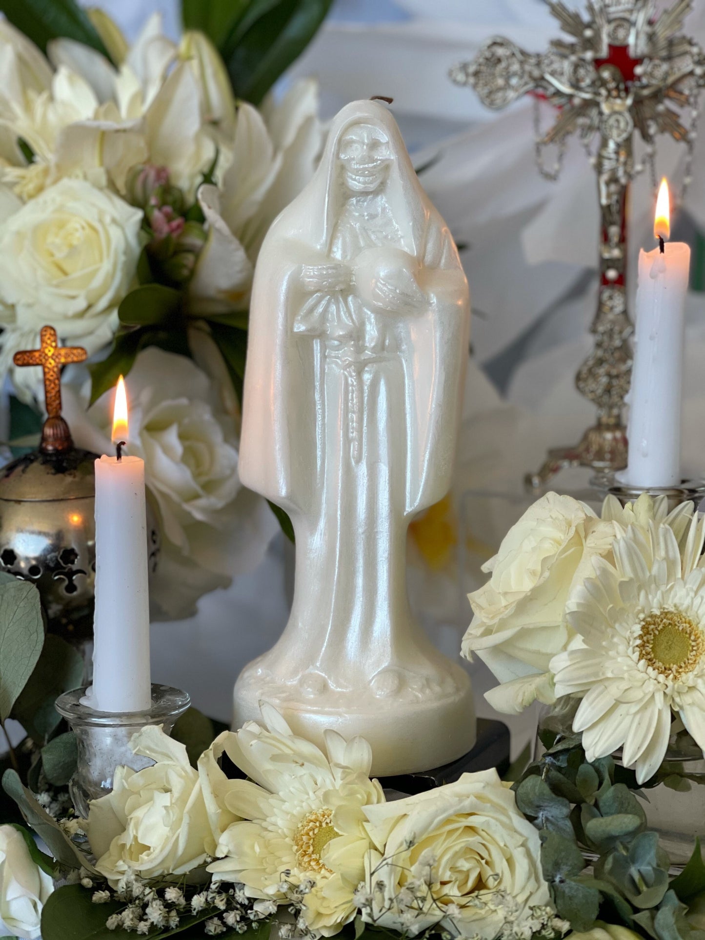 Santa Muerte Blanca Candle + Blessed + 24K Gold + Purity + Psychic + Healing + Cleansing