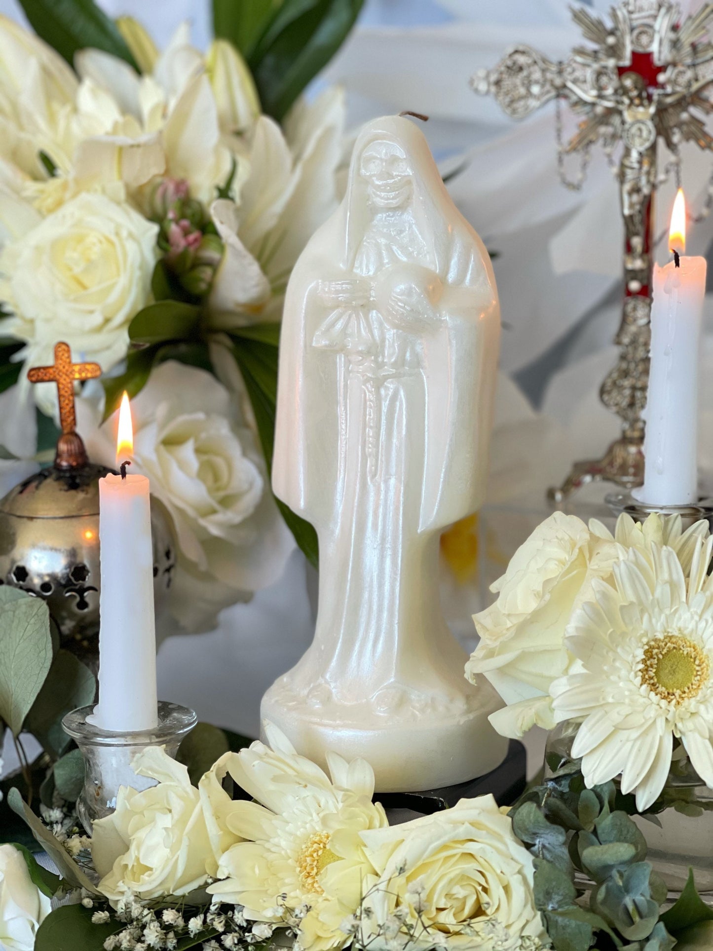 Santa Muerte Blanca Candle + Blessed + 24K Gold + Purity + Psychic + Healing + Cleansing