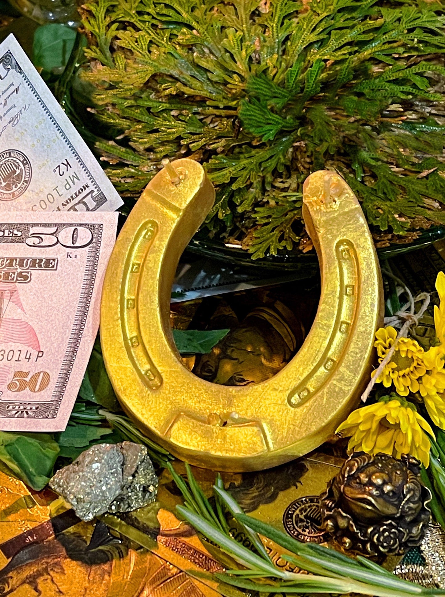 Lucky Horseshoe Candle + Gambling