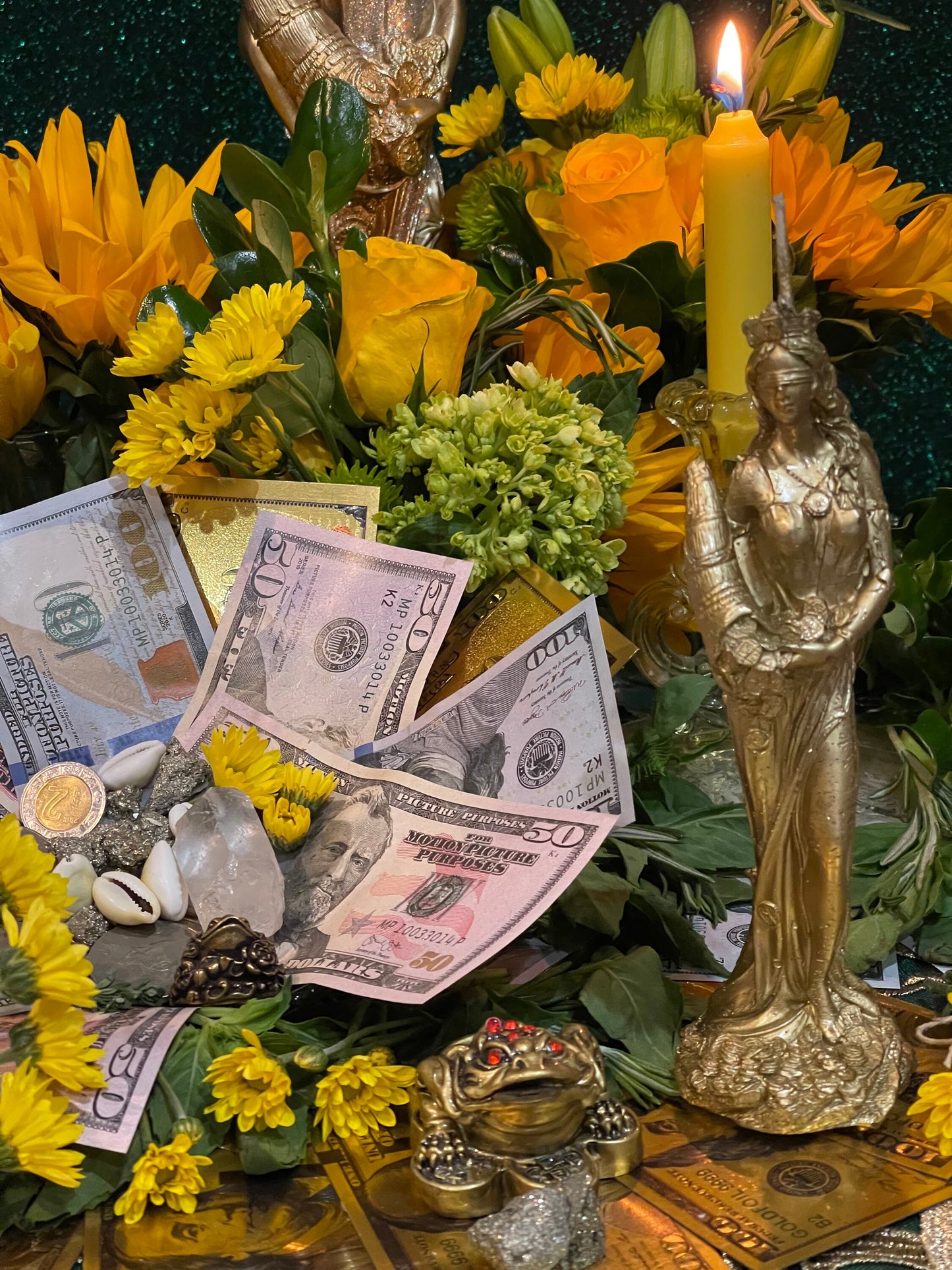 La Fortuna Fixed Candle + Tyche + Abundantia + Luck + Money Drawing + 24K Gold Leaf + Roman & Greek Goddess