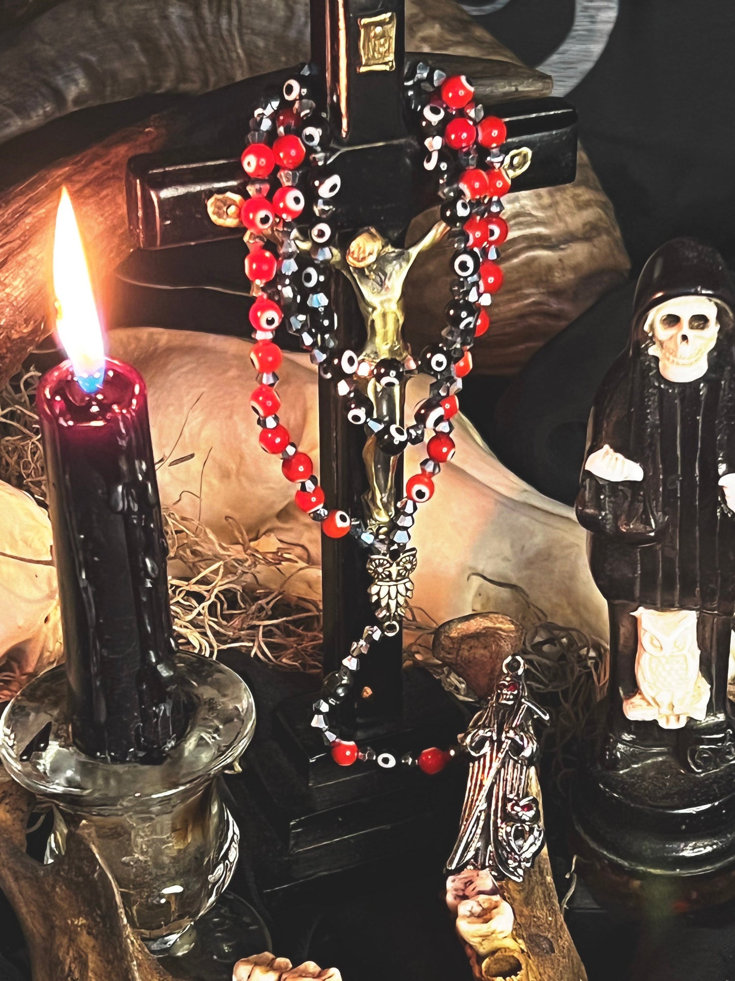 Santa Muerte Negra y Roja Reversing Evil Eye Rosary de Hilo + Handcrafted + Rosario
