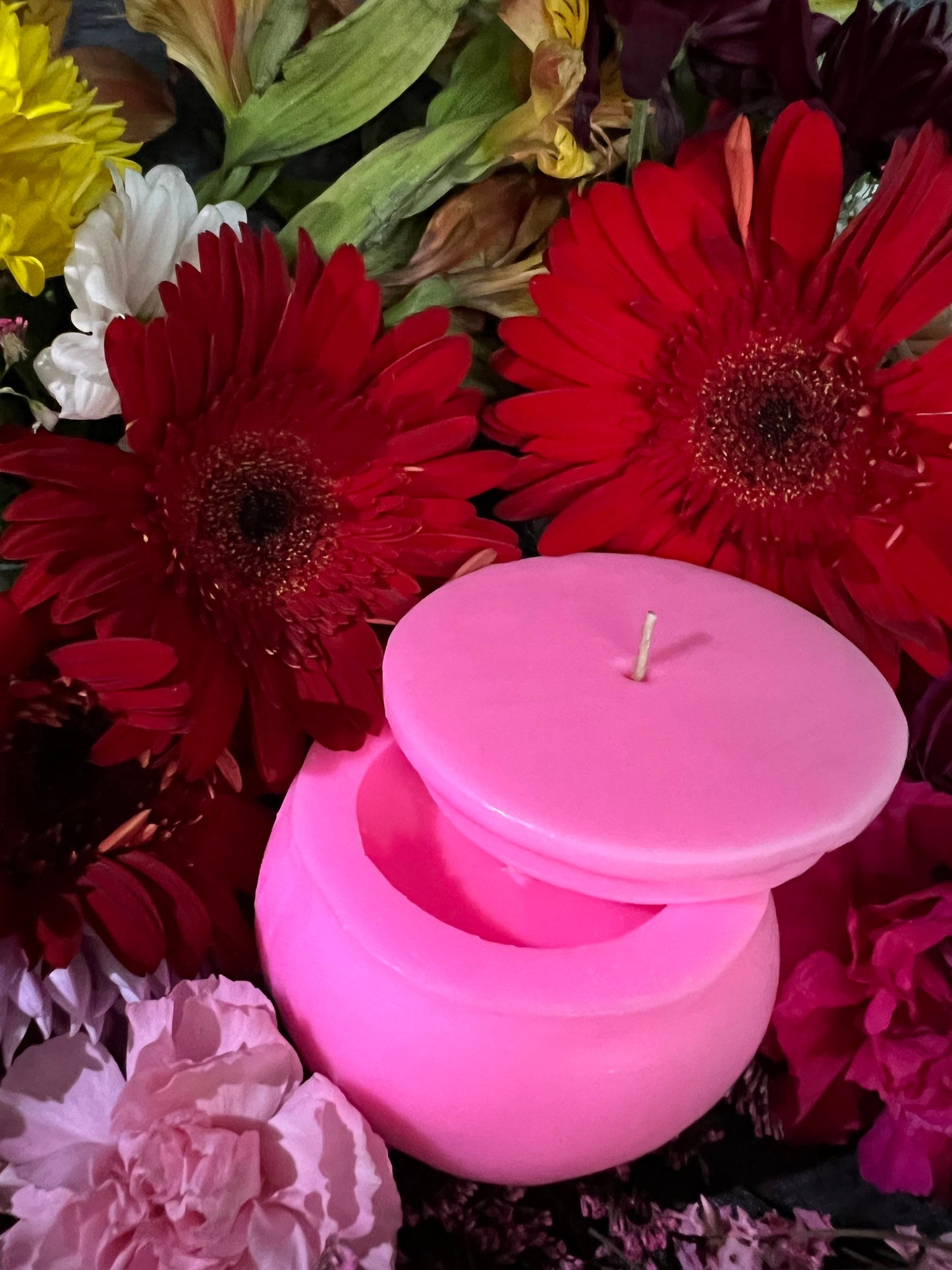 Loadable Pink Cauldron Candle + Gentle Love + Sweet Friendship