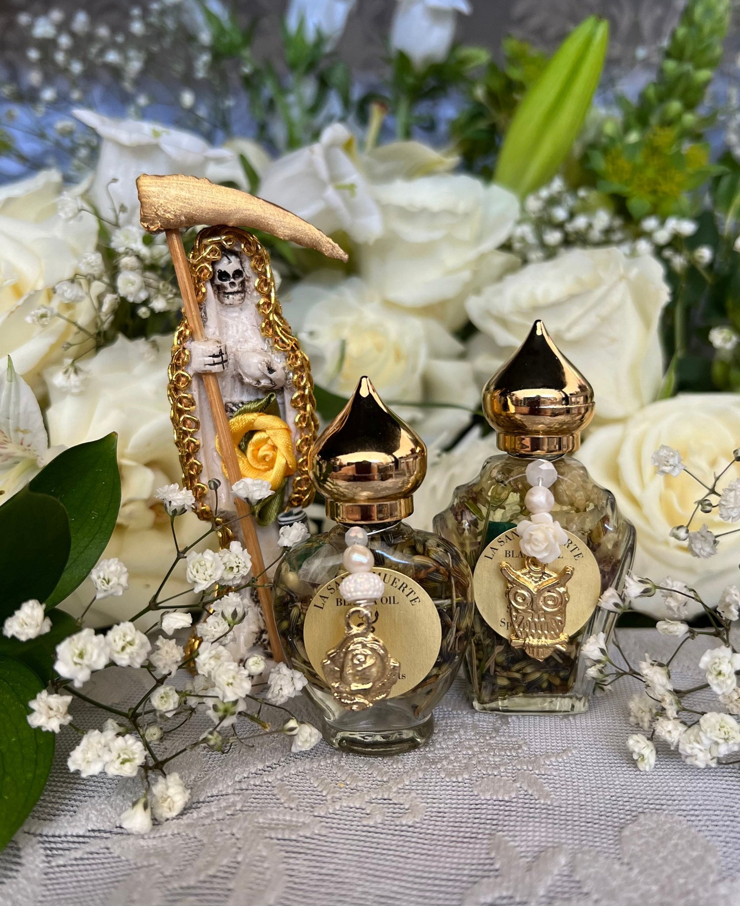 Santa Muerte Blanca Oil + Cleansing + Healing + Psychic
