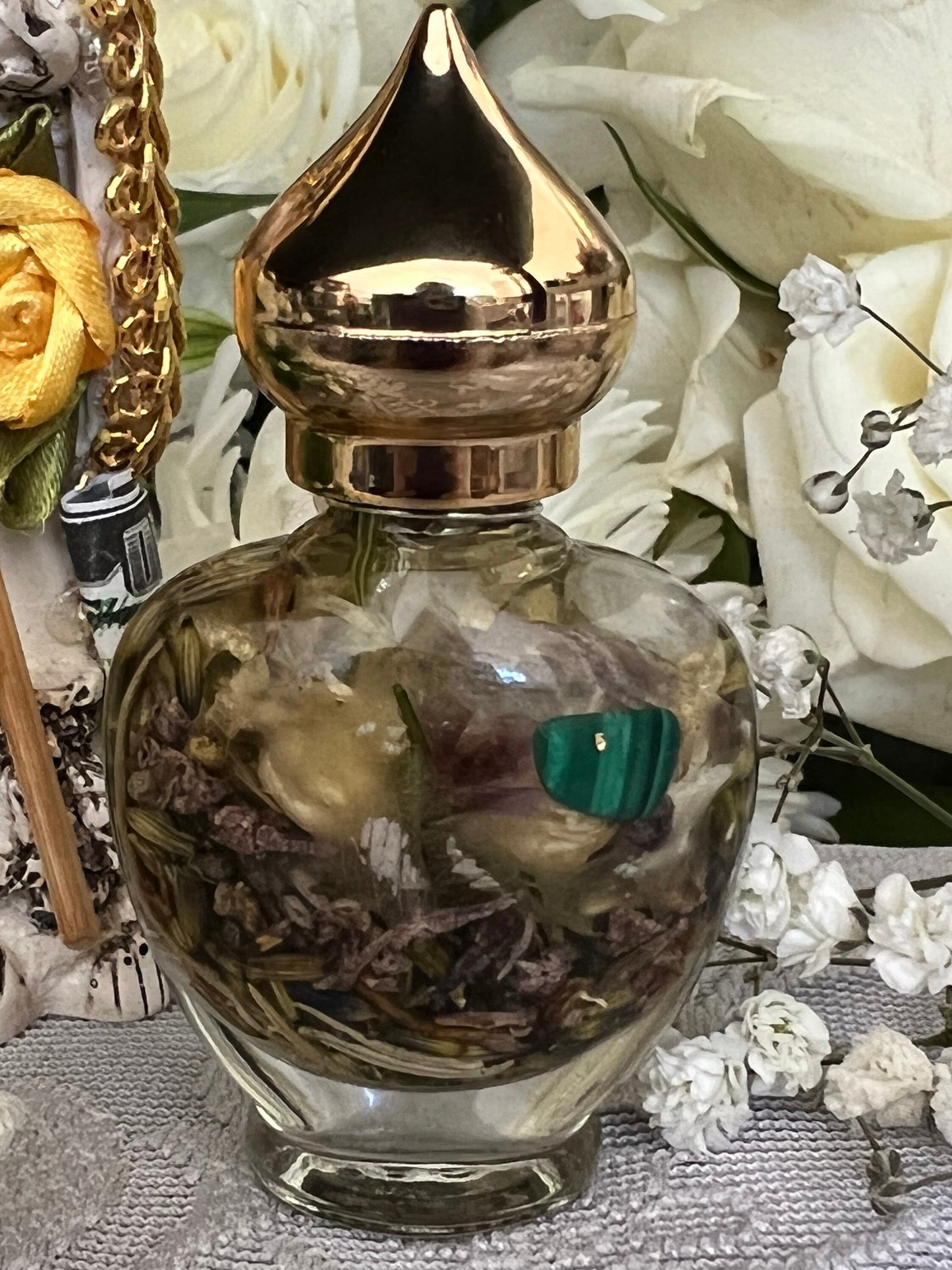Santa Muerte Blanca Oil + Cleansing + Healing + Psychic