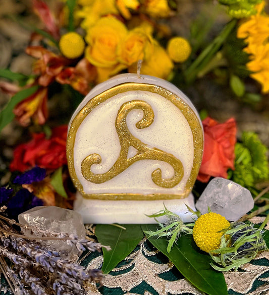 Triskele Candle