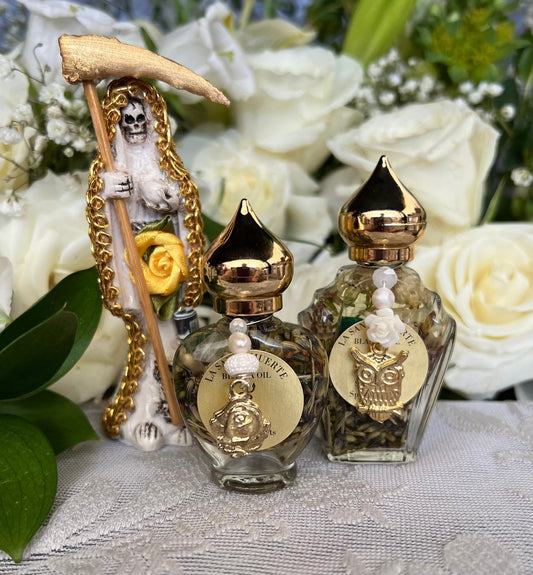 Santa Muerte Blanca Oil + Cleansing + Healing + Psychic