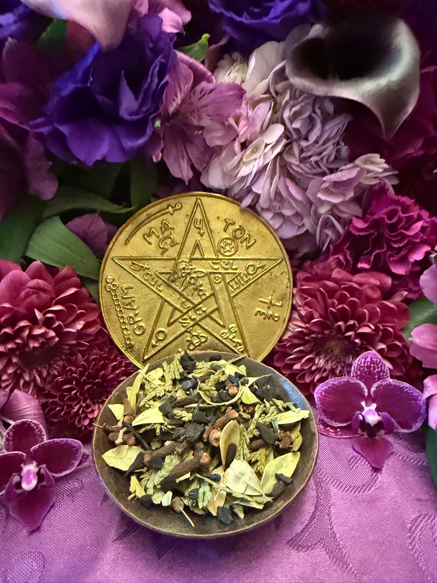 Tetragrammaton Herbs + Protection + Spirit Comunication + Ceremonial Magick + Sorcery + Pentagram of Solomon