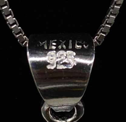 Colar Prateado da Santa Muerte + Prata de Lei .925 + Proteção + Dinheiro + Abençoado + Amor + Feito no México + Corrente de Aço Inoxidável
