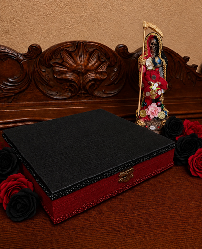 Carga da Santa Muerte Roja y Negra + Reversão + Dominação + Estátua consagrada + Santíssima Muerte