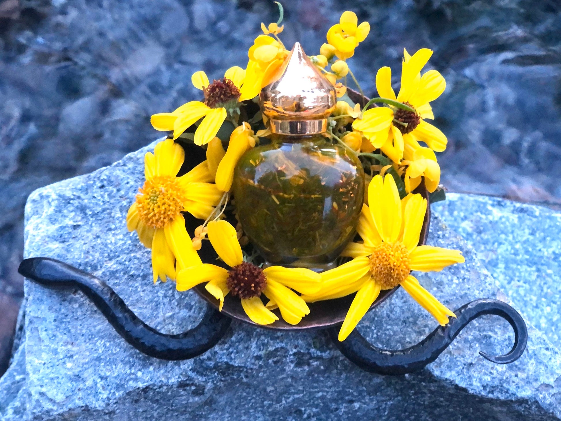 Ochun Oil + Oshun + Virgen de la Caridad del Cobre + Love + Wealth