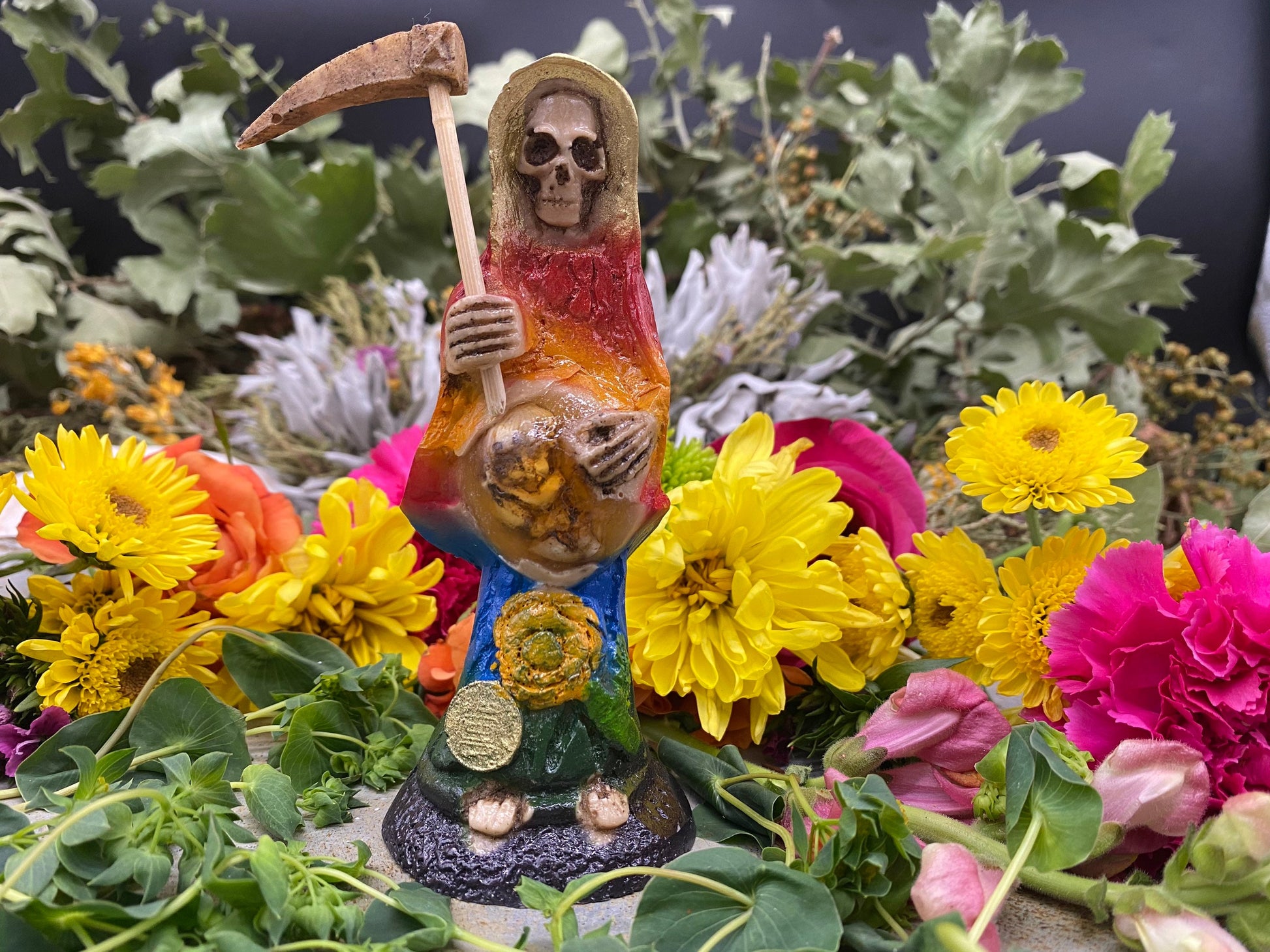 Santa Muerte Siete Colores Statue + 24K Gold + Baptized + Embarazada + Pregnant + Fixed + Made in Mexico