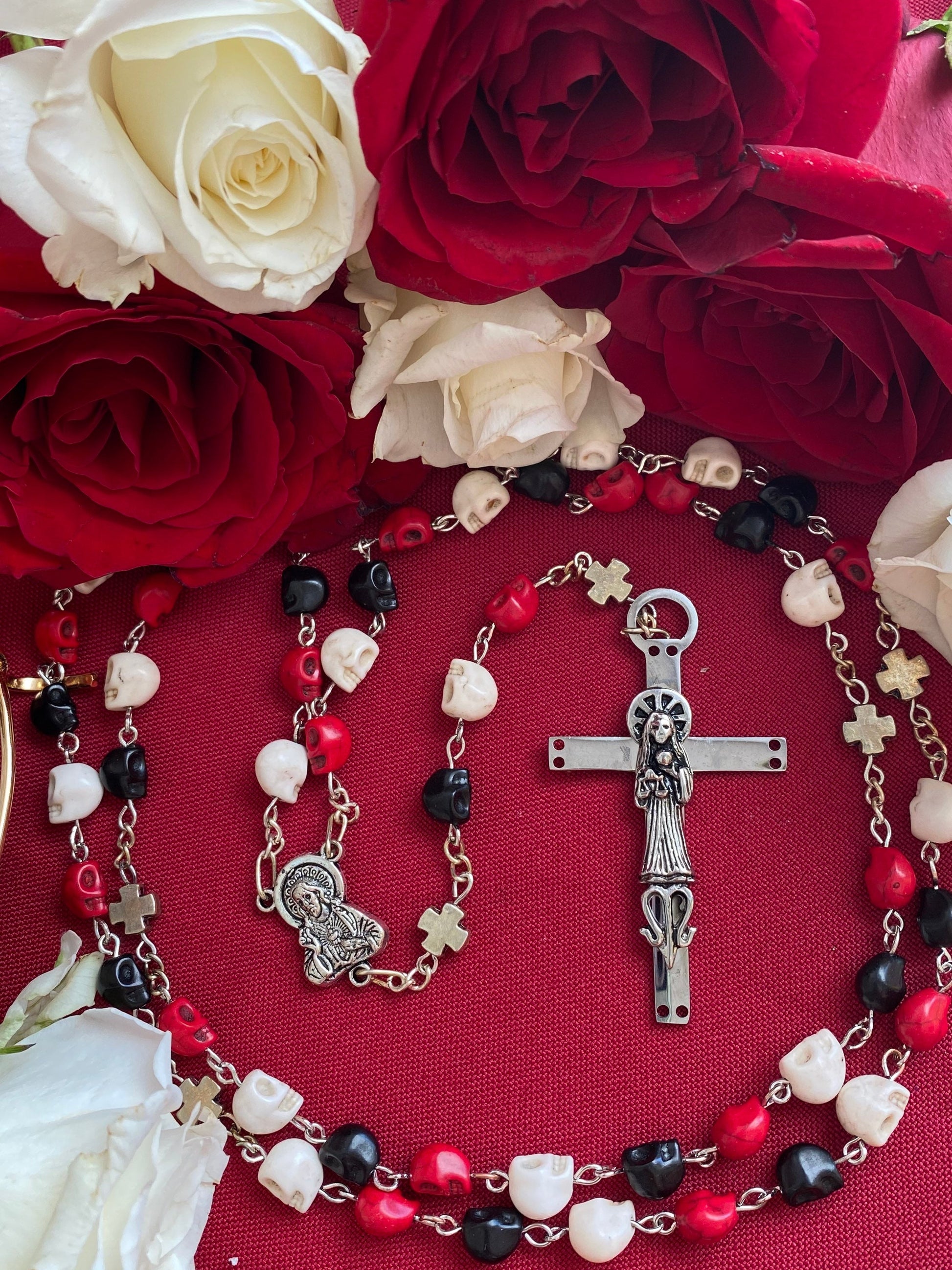 Santa Muerte Rosary with Tricolor Skulls & Santa Muerte Cross + Three Robes + Blessed + Sterling Silver Plated Chain + Handcrafted + Rosario