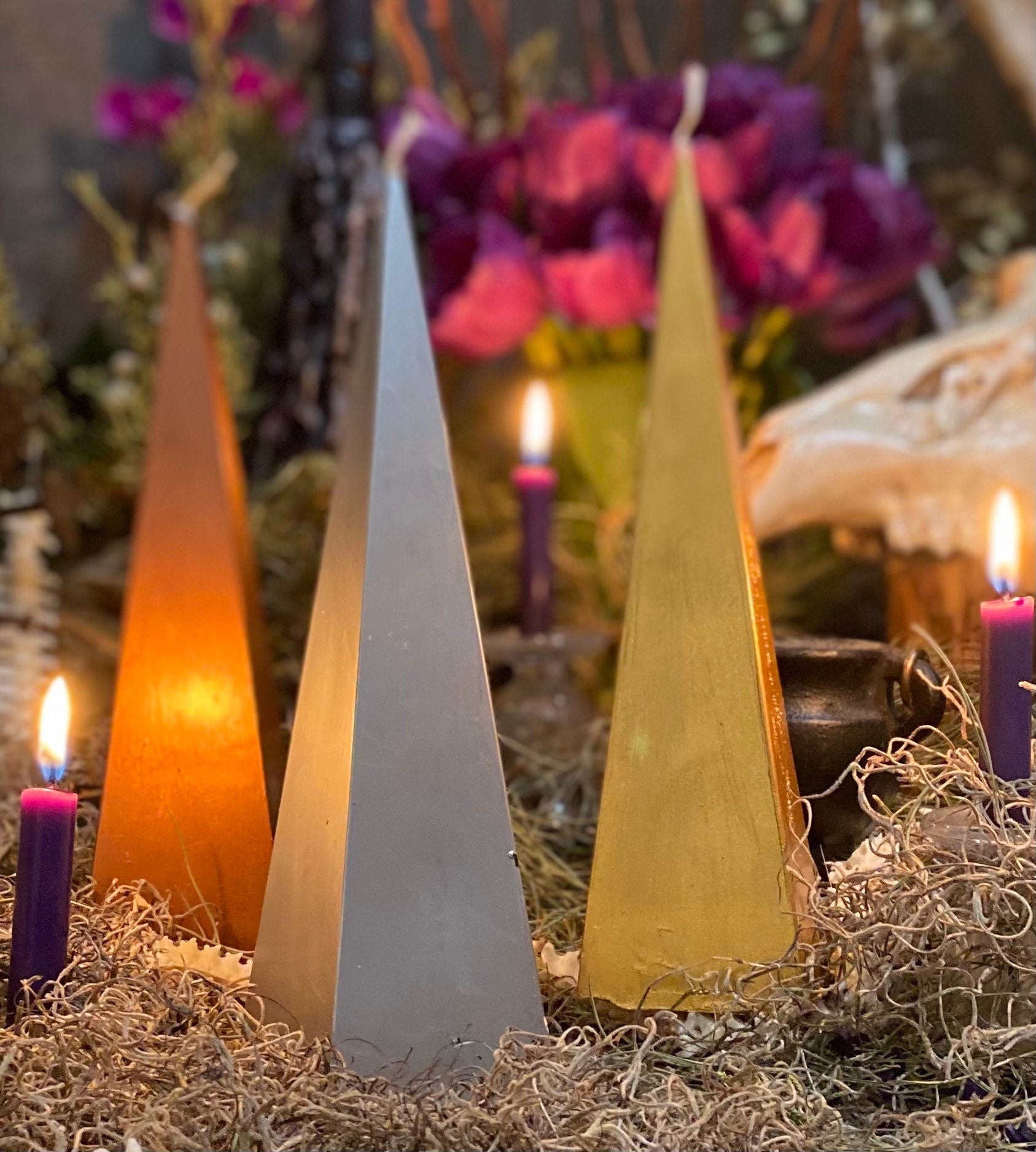 Metallic Pyramid Figure Candle