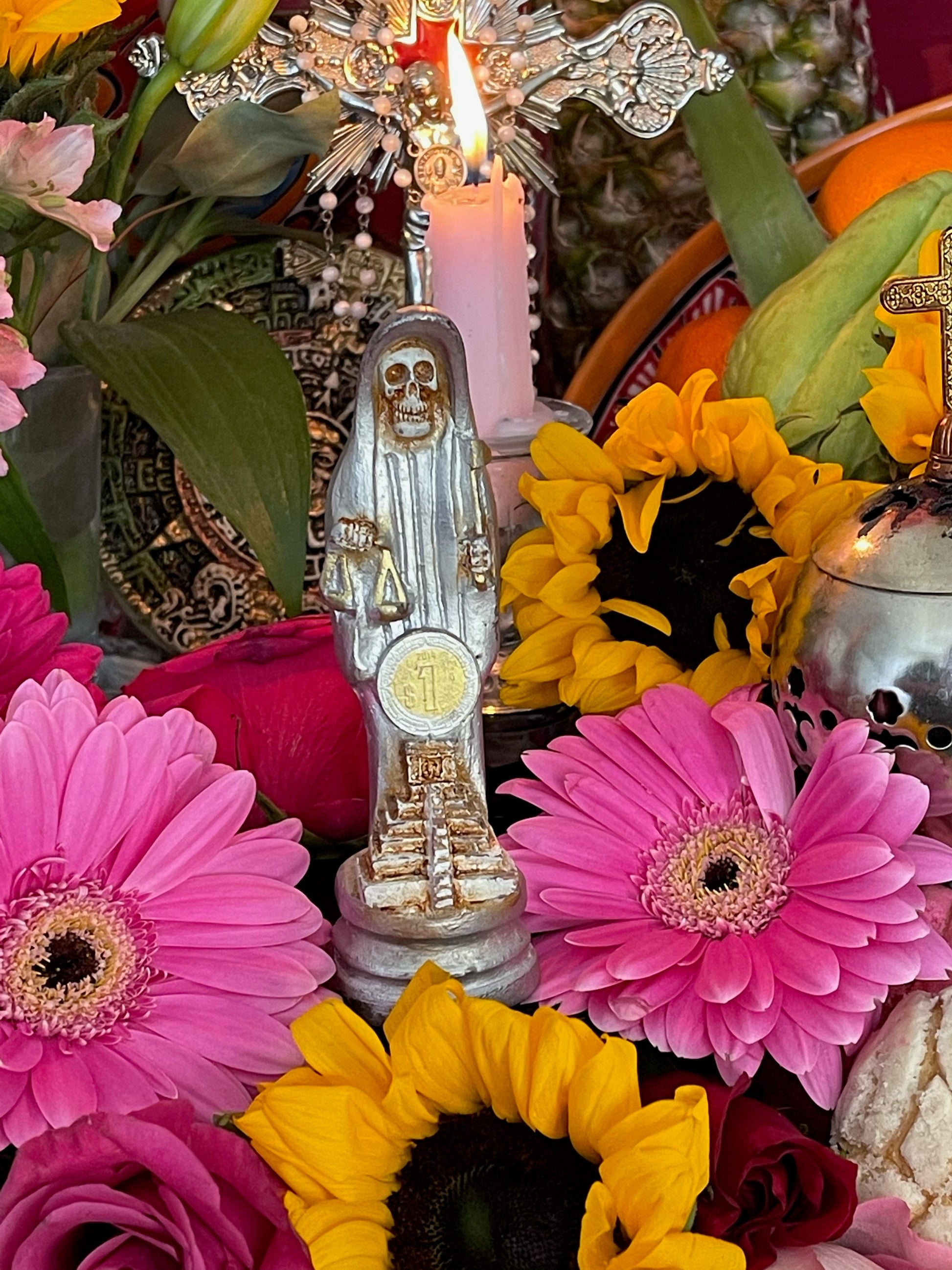 Santa Muerte Plata/Silver Statue + Baptized + Pyramid + Fixed + Made in Mexico + Money + Working with the Moon + Luck