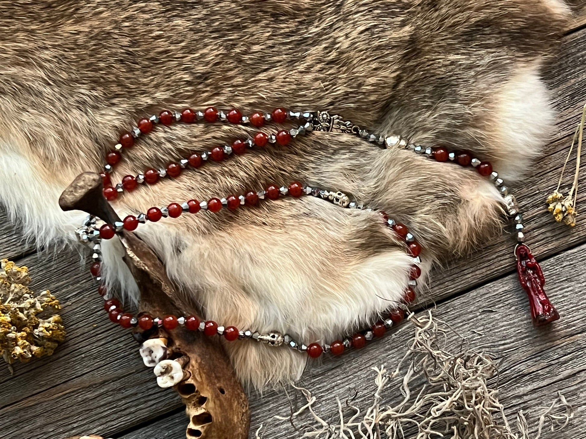 Santa Muerte Roja Rosary de Hilo + Love + Money + Domination + Luck + Justice + Blessed + Gemstone + Carnelian + Handcrafted + Rosario