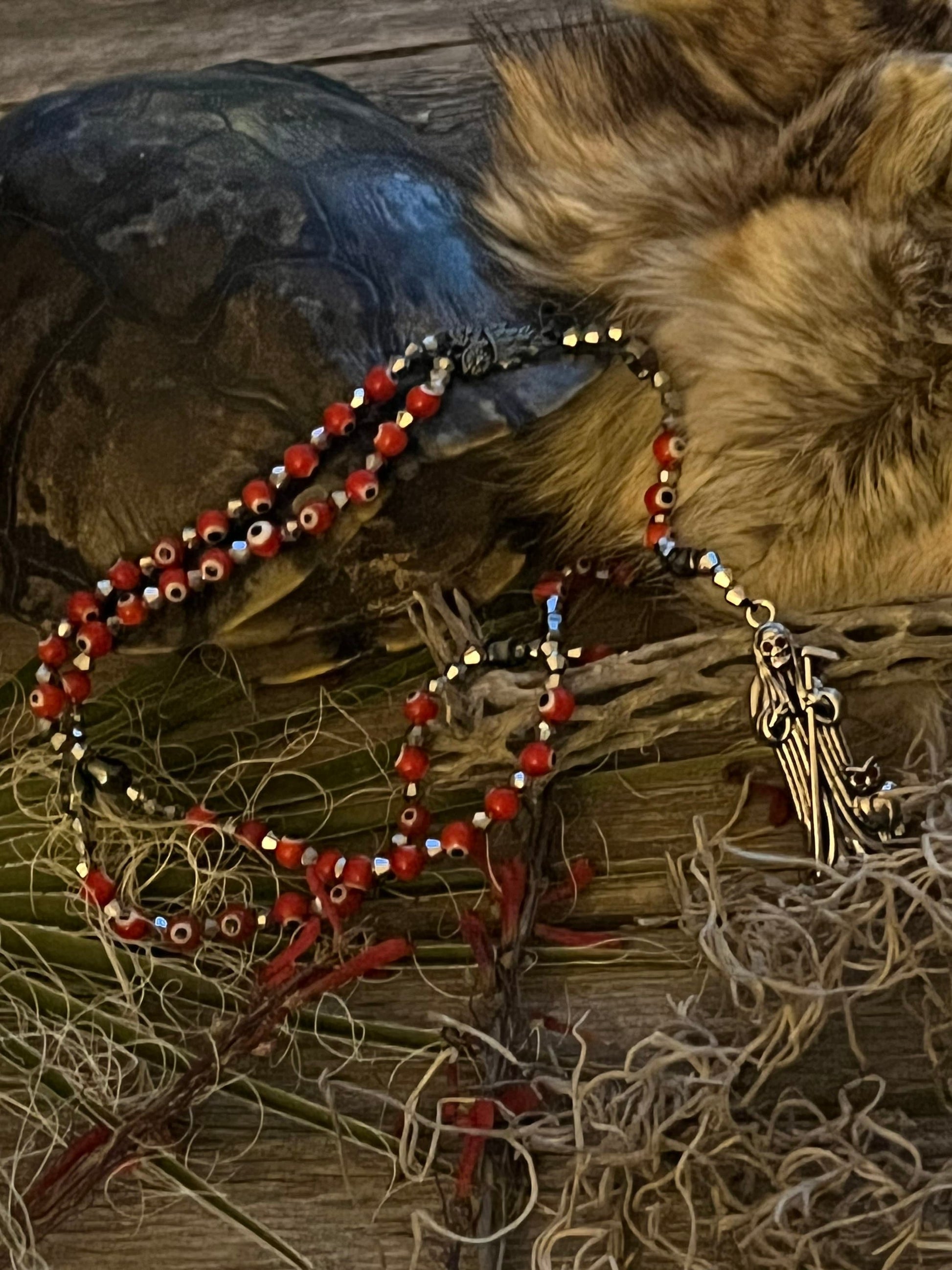 Santa Muerte Roja Evil Eye Rosary de Hilo + Love + Passion + Domination + Money + Handcrafted + Rosario