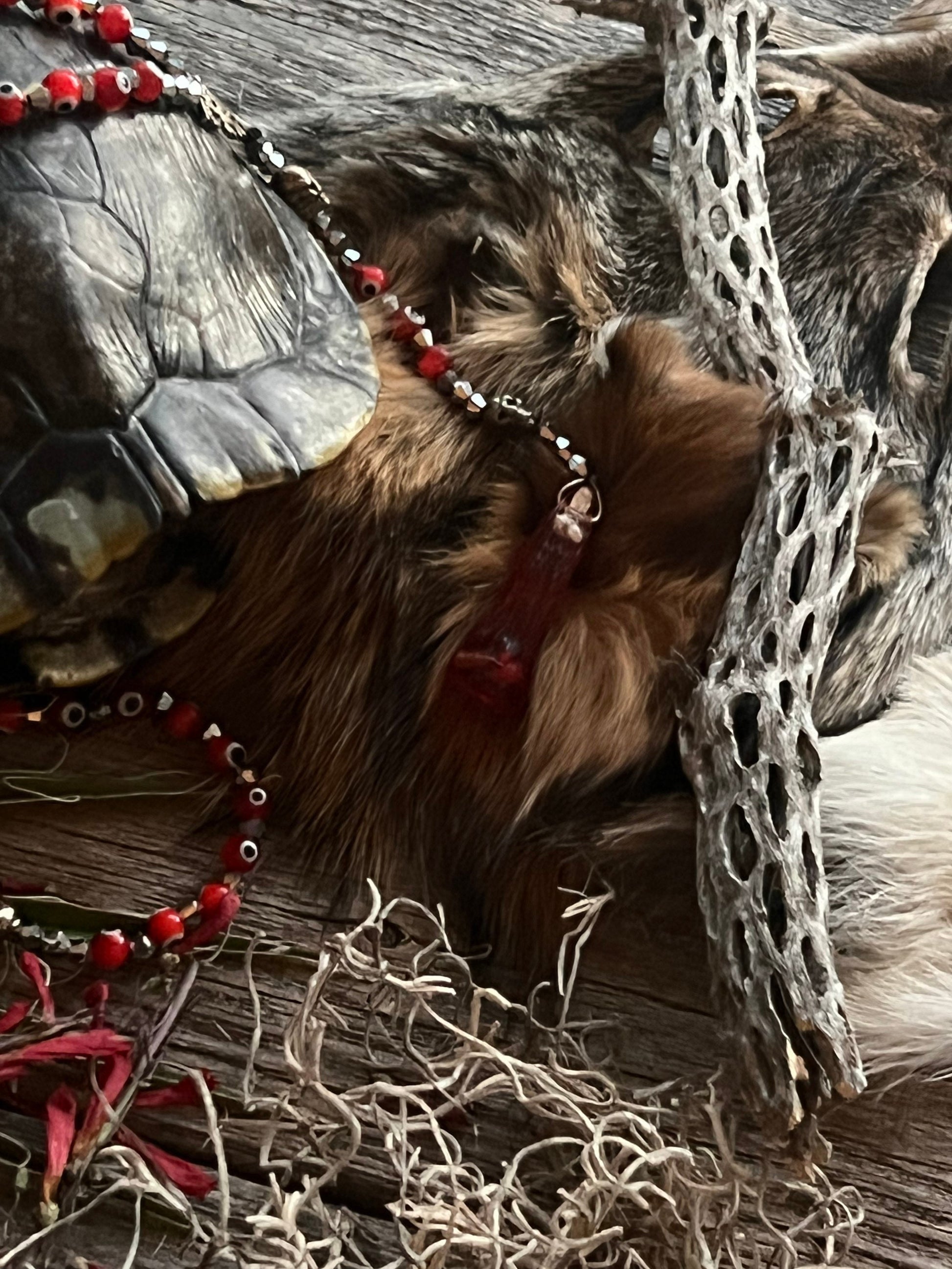 Santa Muerte Roja Evil Eye Rosary de Hilo + Love + Passion + Domination + Money + Handcrafted + Rosario