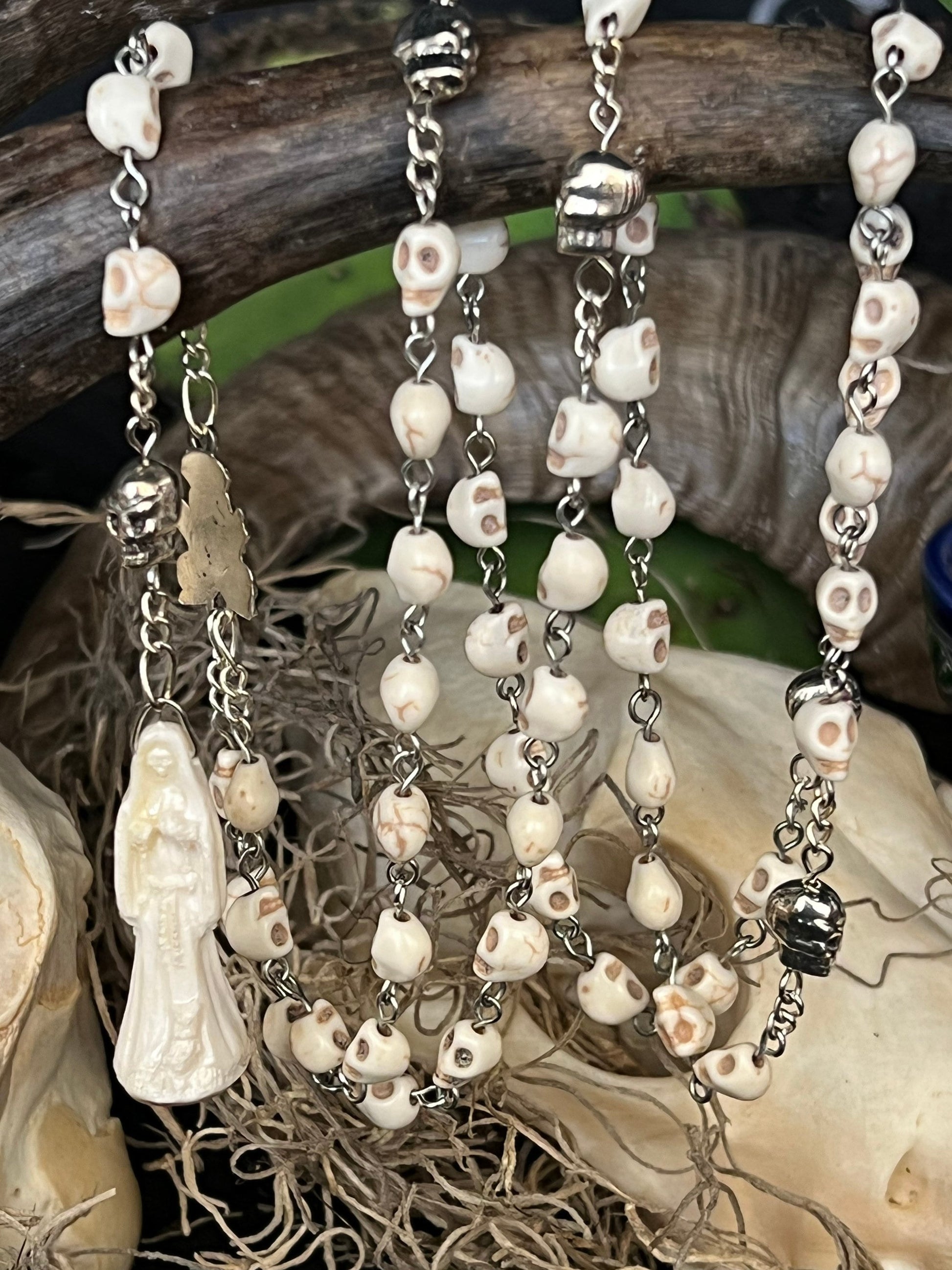 Santa Muerte Blanca Rosary + Protection + Healing + Peace + Blessed + Sterling Silver Plated Chain + Handcrafted + Rosario