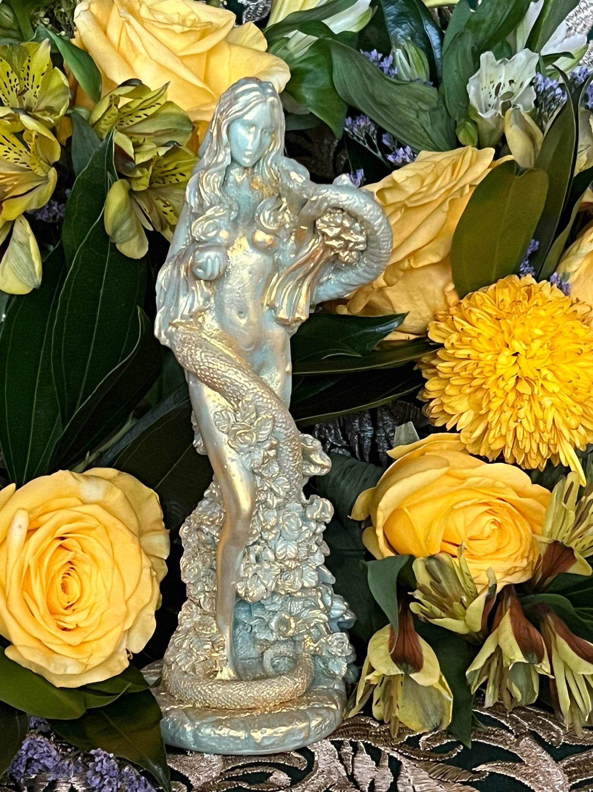 Eve Candle + Female Empowerment + Feminist