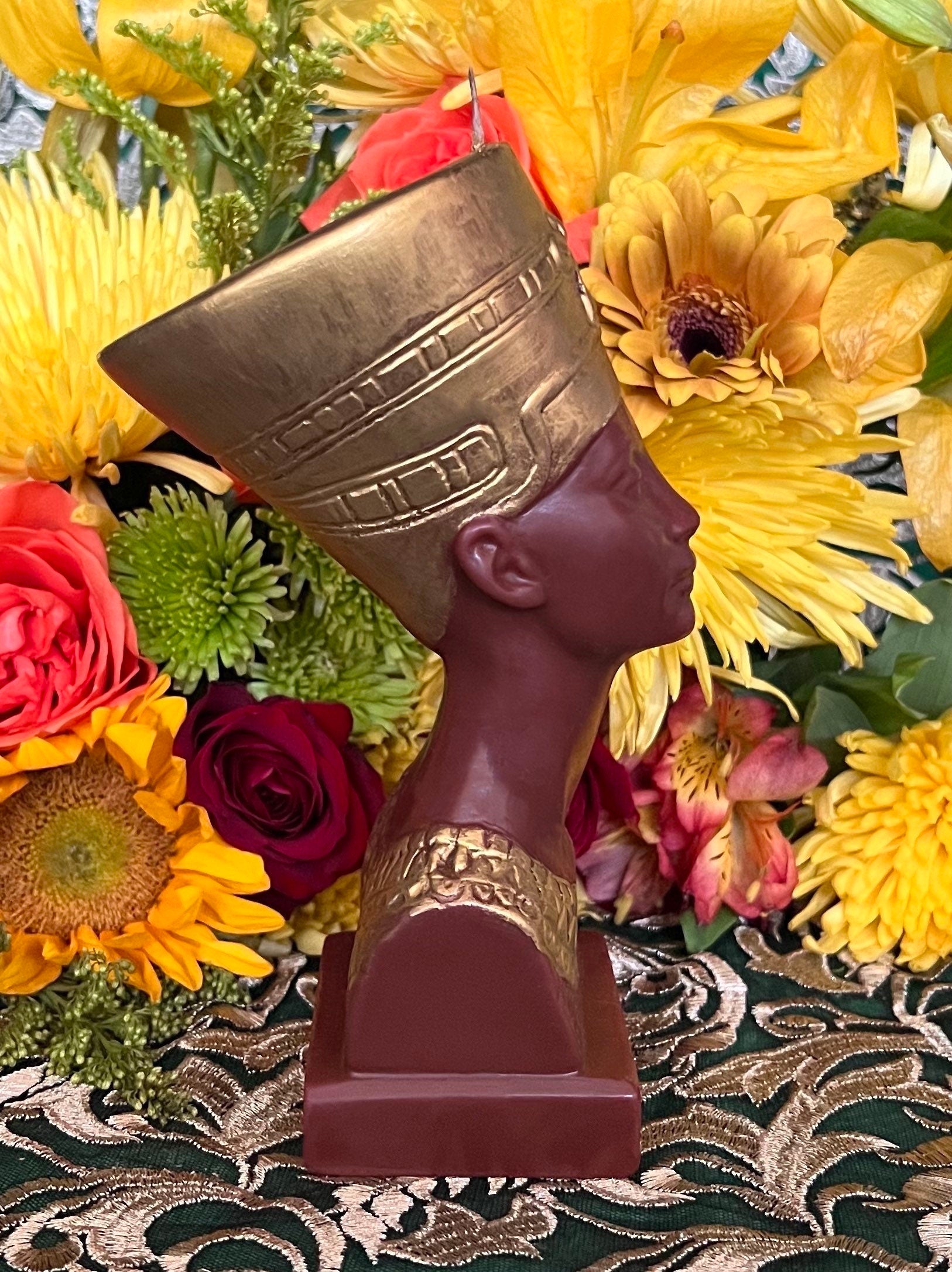 Nefertiti Candle + Prosperity + Luck + Money + Female Empowerment + Egyptian Queen
