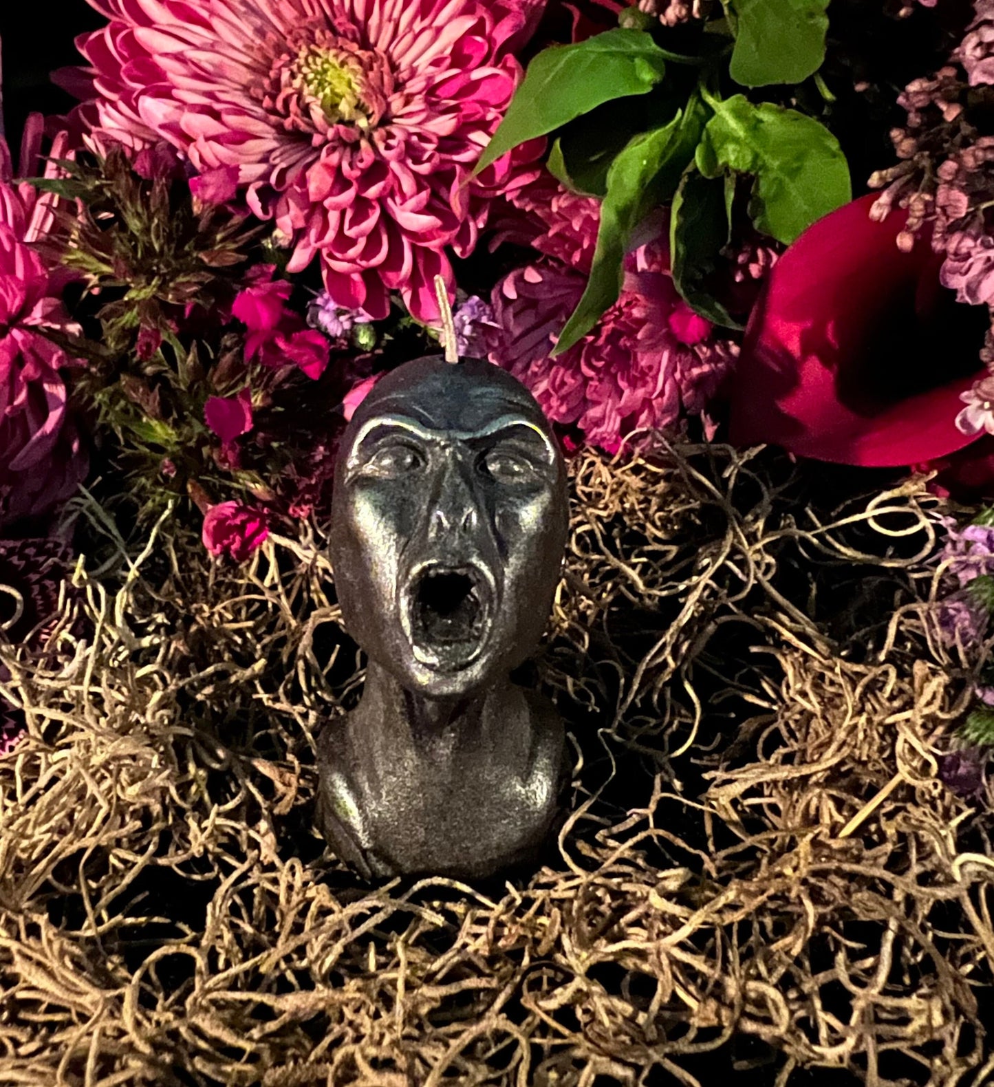Screamer Candle