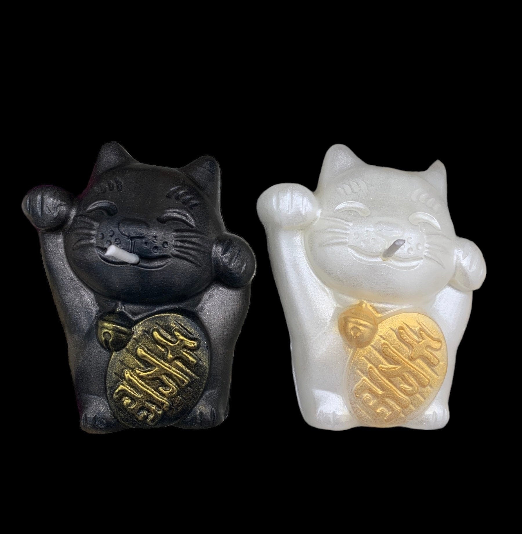 Lucky Cat Candle + Maneki-neko