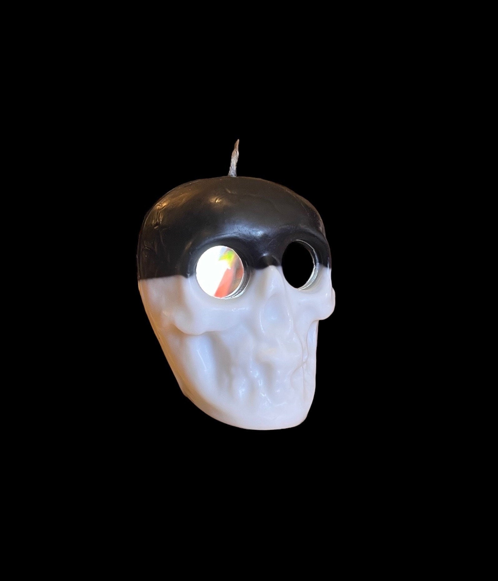 Two-tone Skull Candle with Mirror Eyes + Reversing + Uncrossing + Revealing + Mirror Work + Baron del Cemeterio