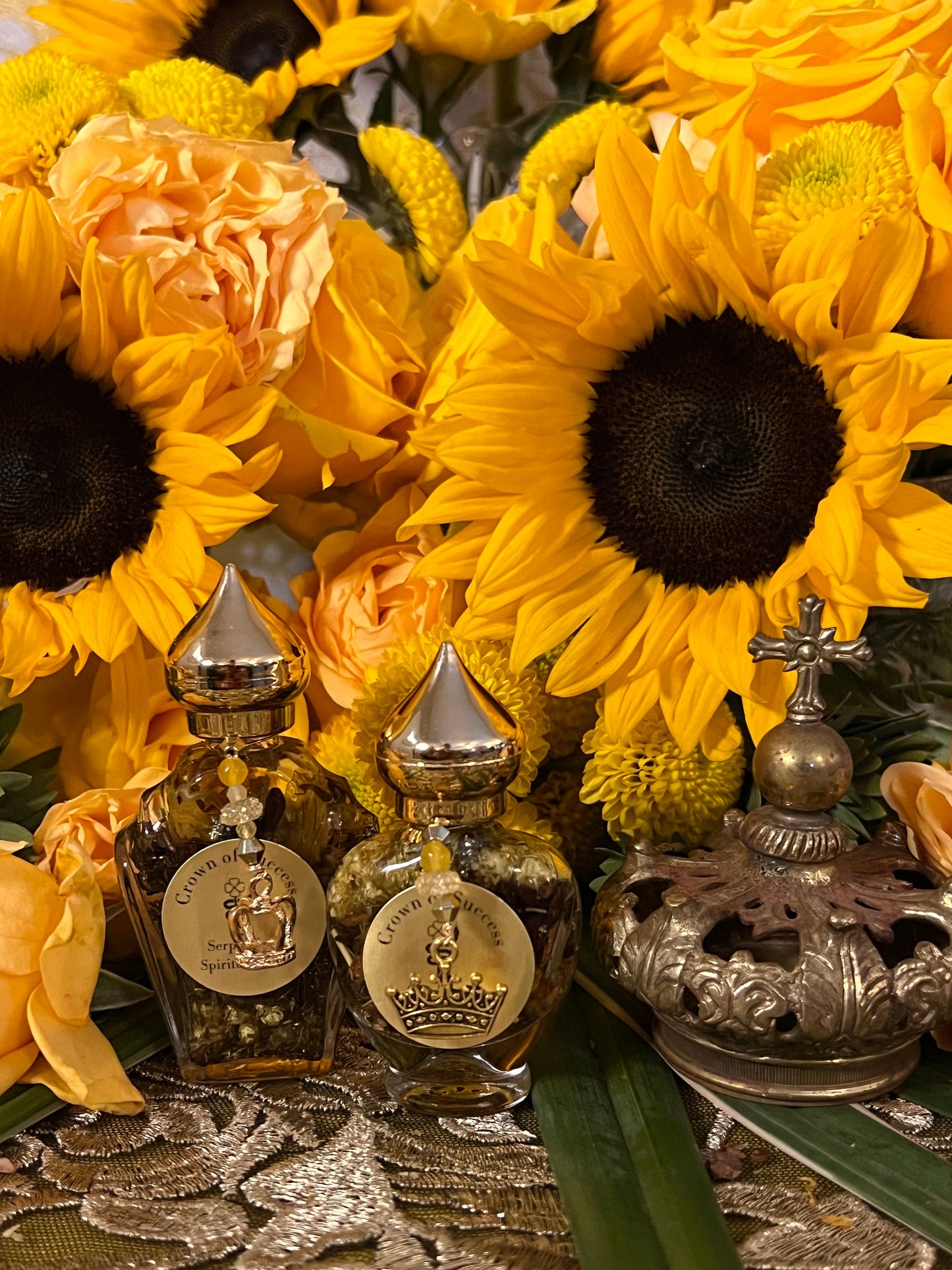 Crown of Success Oil + Recognition + Fame + 24K Gold + Recognition + Climb Socially