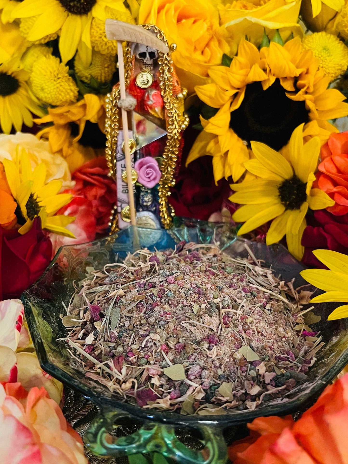 Santa Muerte Siete Colores Incense (Siete Potencias) + Hand Blended + Sahumerio