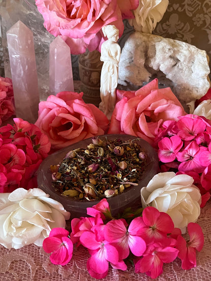 Venus Herbs + Love + Glamor + Luxury + Beauty + Lust + Prosperity + Marriage + Art + Reconciliation + Creativity
