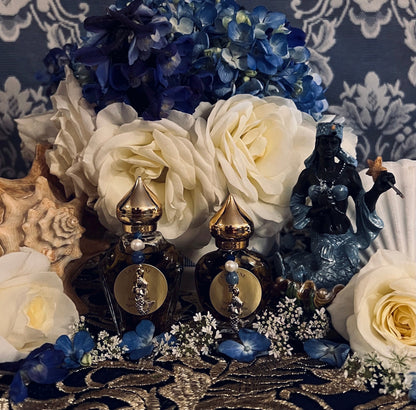 La Sirene Oil + Marriage + Luck + Fame + Abundance + Motherhood + Song + Wealth + Vodou + Voodoo