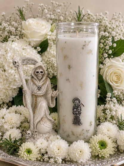 Santa Muerte Blanca Cleansing Candle & Bath