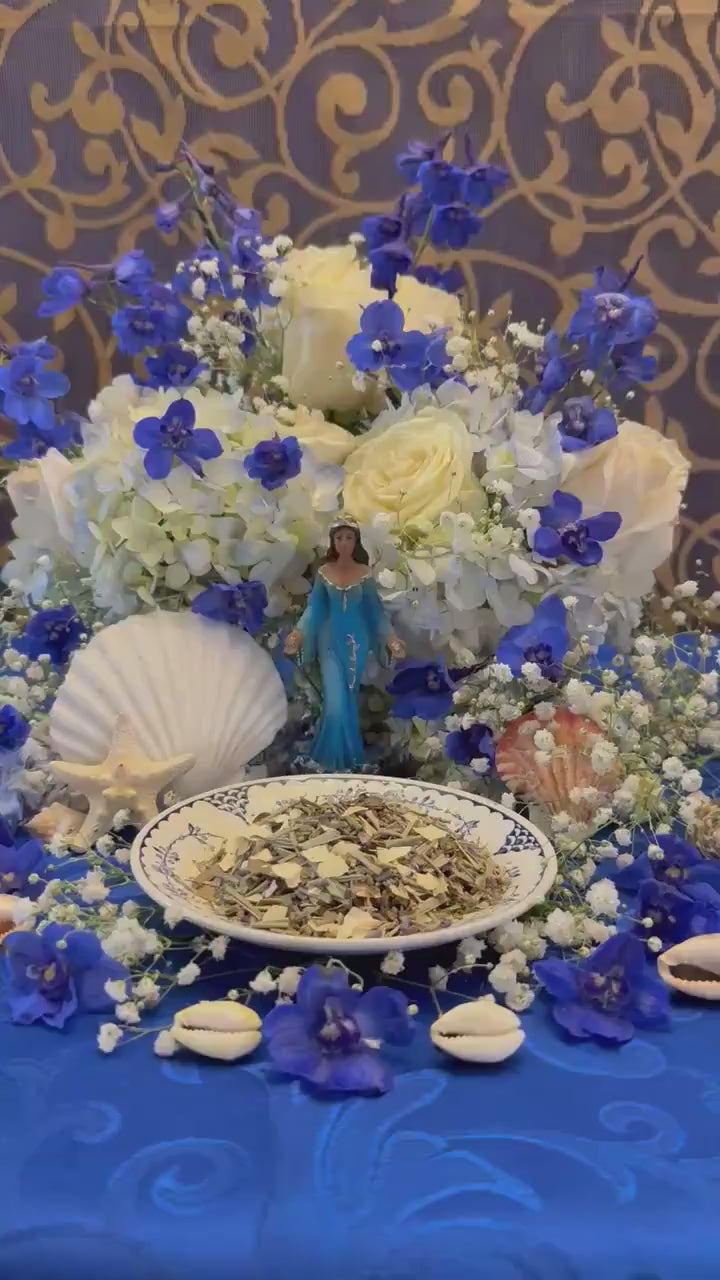 La Sirene Flower & Herb Blend + African Spirit of Marriage, Luck, Family, Protection, Fame, Song, Motherhood, and Prosperity + Lwa + Vodou
