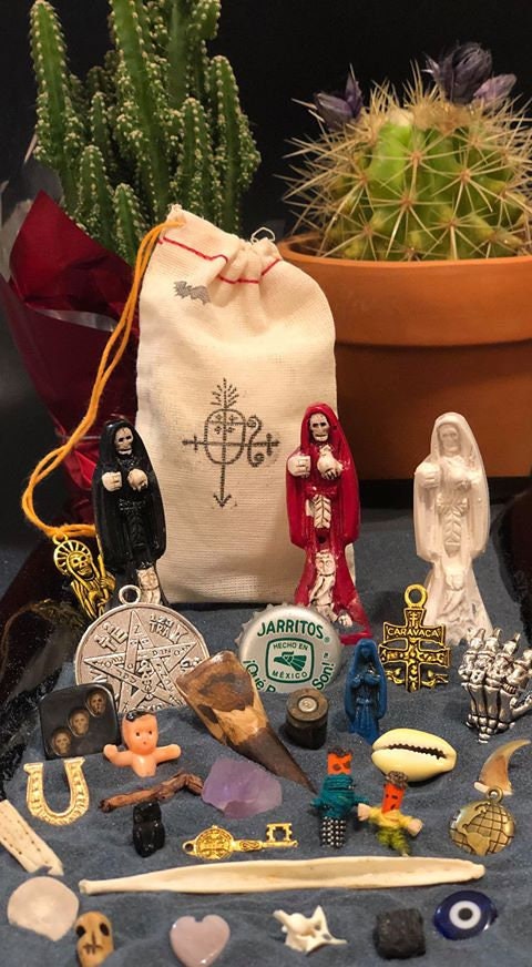 Santa Muerte Bone, Shell, and Trinket Divination Collection™ (27 Pieces)