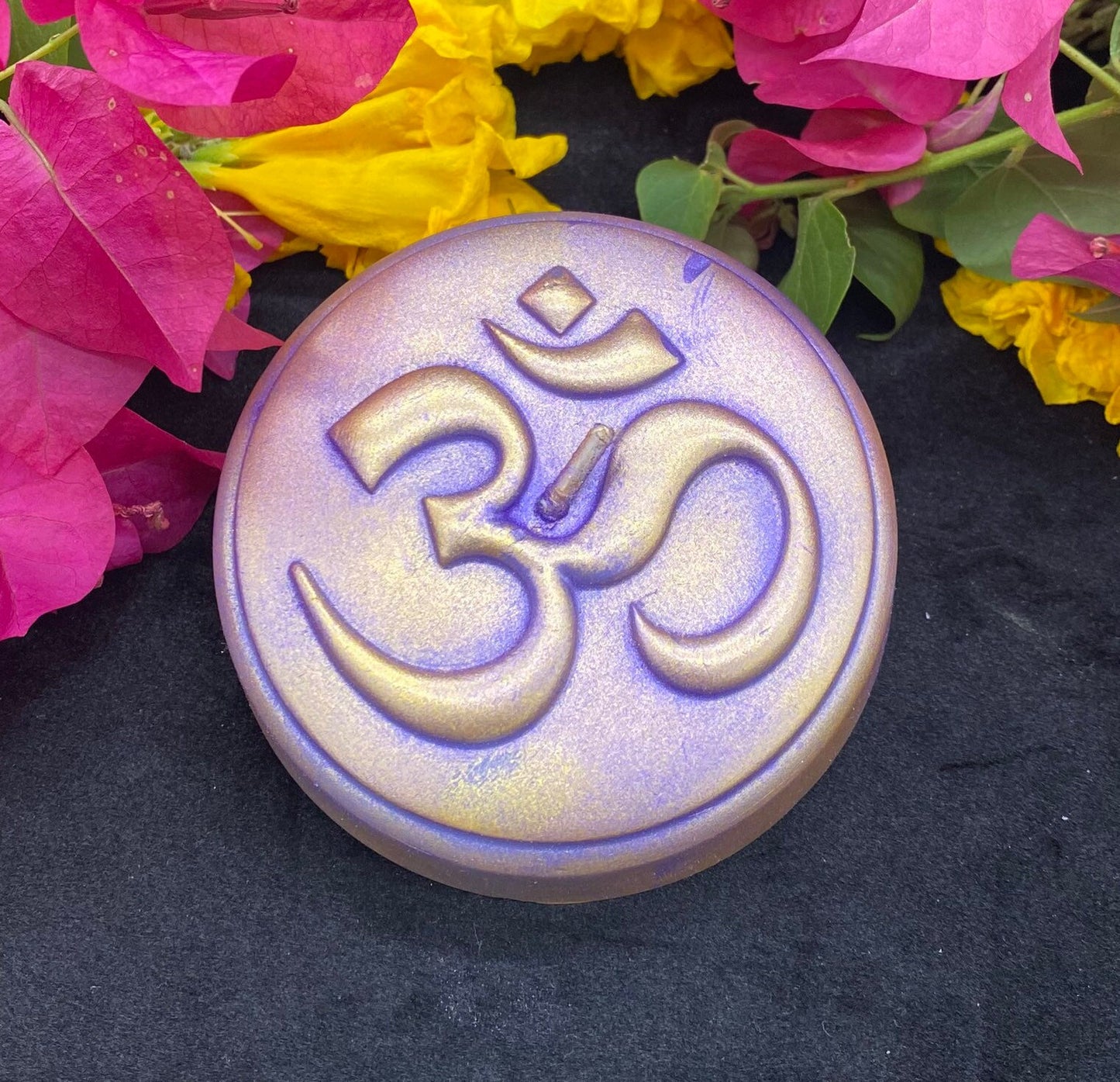 Ohm Candle + Hindu Spirit Guides