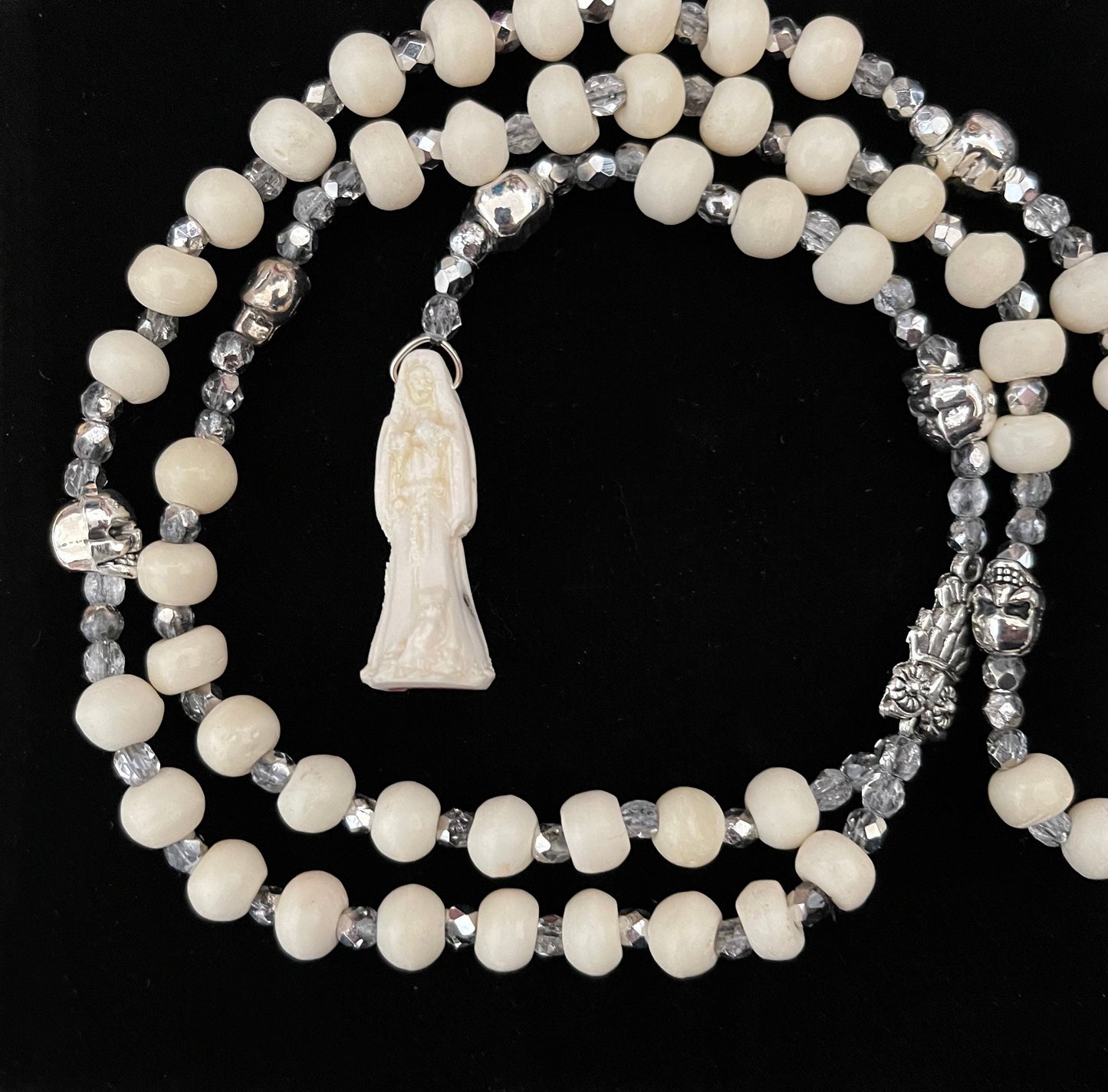 Santa Muerte Blanca / Large Bone Bead Rosary de Hilo + Handcrafted + Rosario