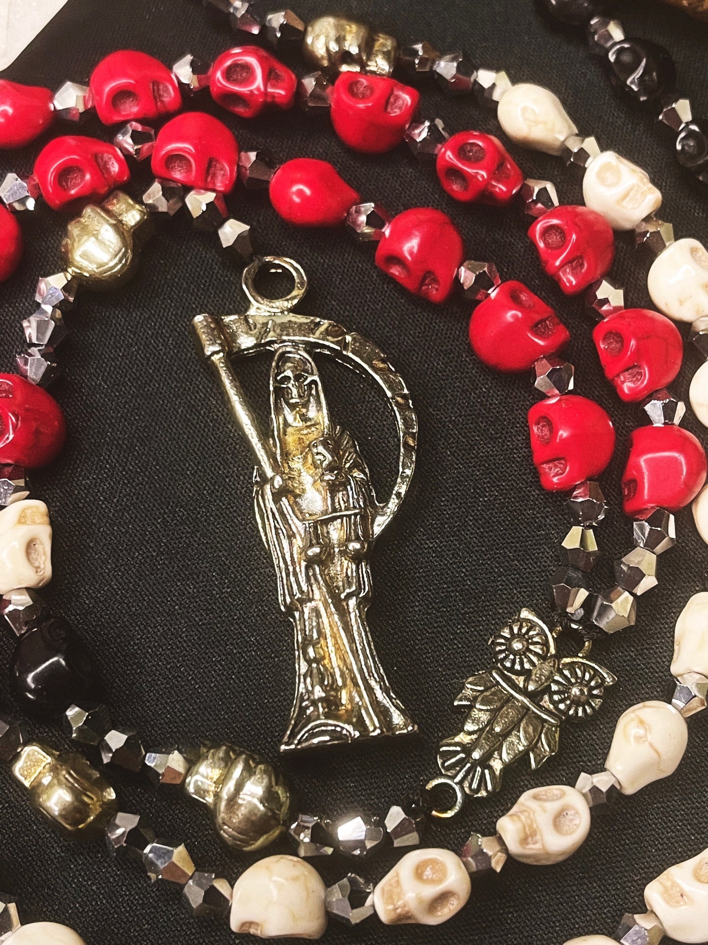 Santa Muerte Rosary de Hilo + Traditional Colors + Three Robes + Handcrafted + Rosario
