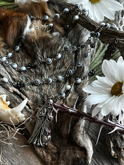 Rosário do Mau-Olhado de Santa Muerte Blanca + Corrente banhada a prata de lei + Artesanal + Rosario